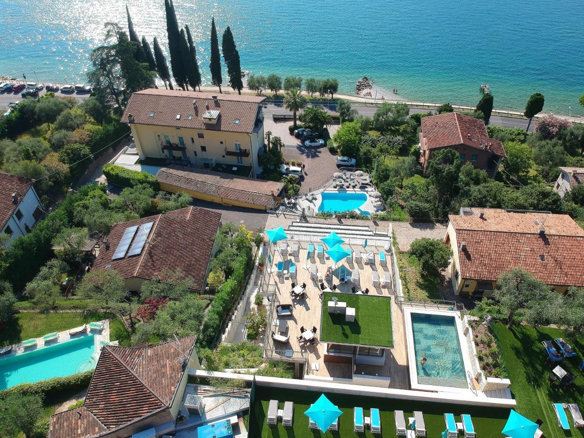 Hotel Galvani Torri Del Benaco Buitenkant foto